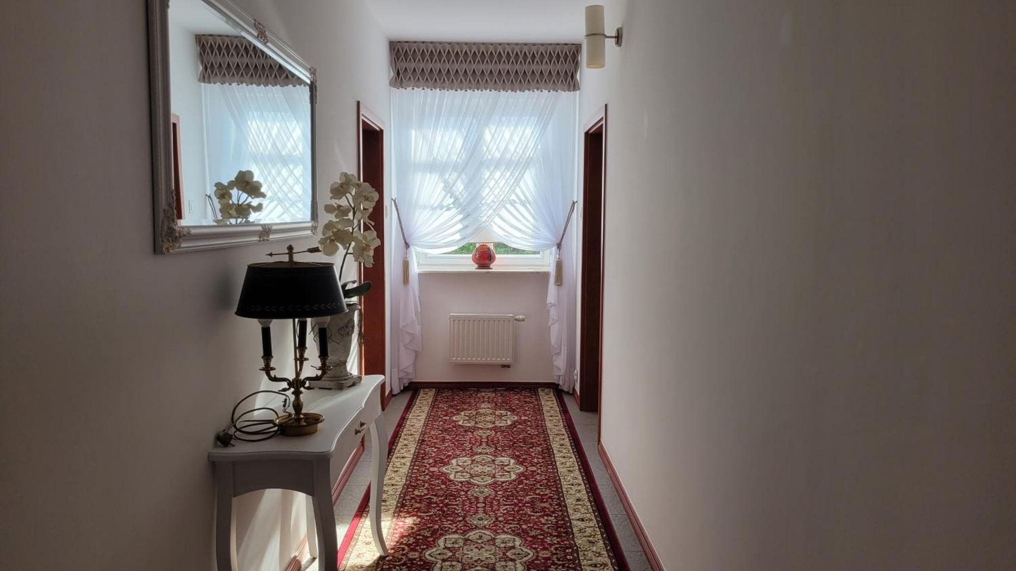 Hotel Maxim קווידזן מראה חיצוני תמונה